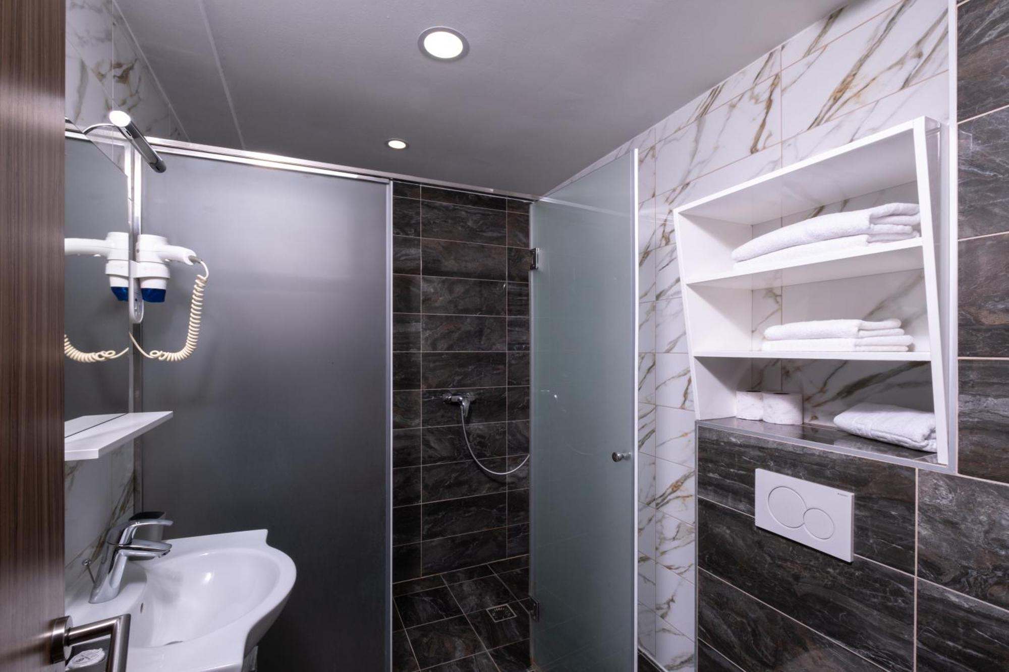 Hotel Bosna 1 Ilidža Extérieur photo