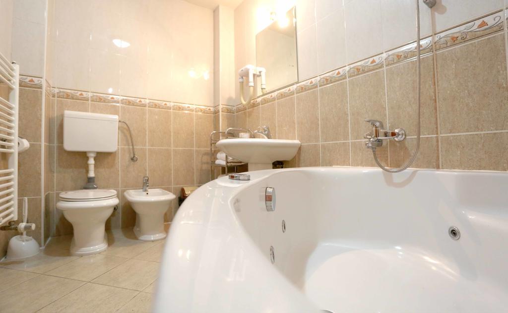 Hotel Bosna 1 Ilidža Extérieur photo